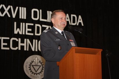 Gen. broni LECH MAJEWSKI - absolwent THM