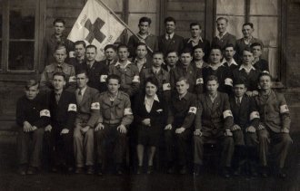 III.1948r. - Koo Modziey PCK - opiekun p.Saatowska